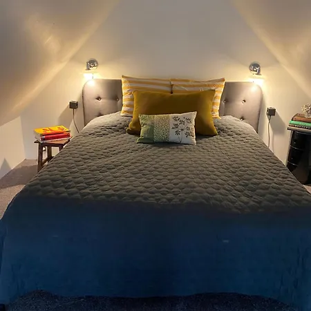 Bed & Breakfast Holmsminde *