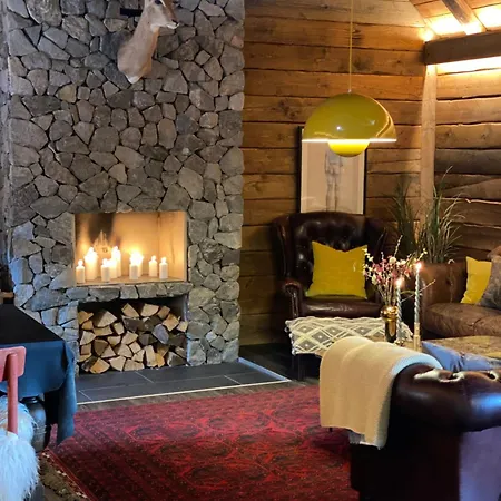Holmsminde Bed & Breakfast *