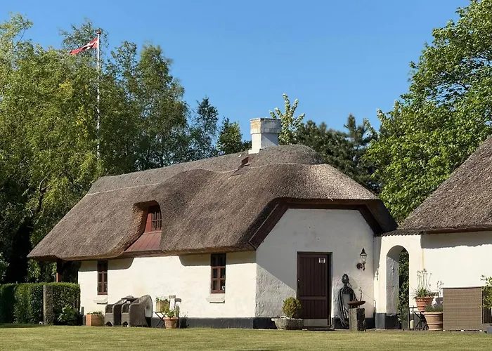 Holmsminde Bed and breakfast 4*